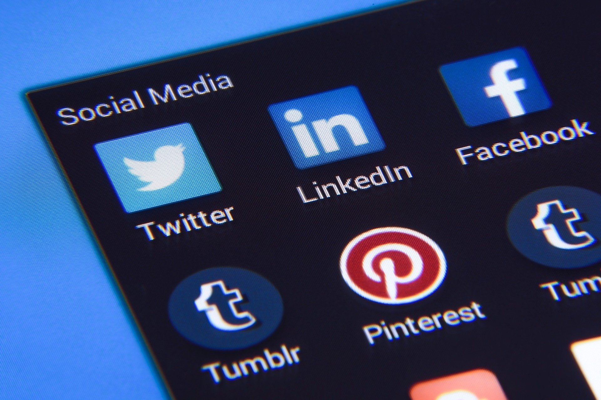 La importancia de utilizar herramientas de marketing digital para promocionar servicios profesionales